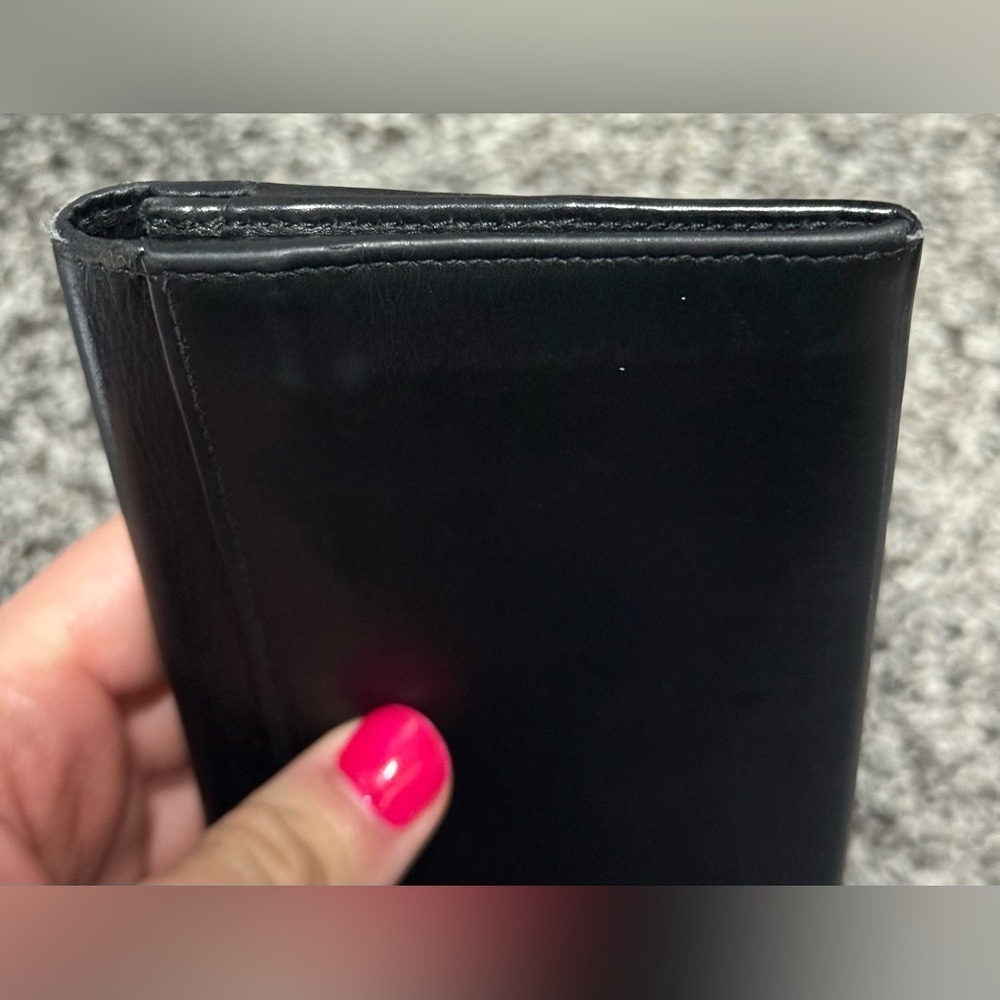 Gucci black leather bifold wallet - Picture 12 of 15